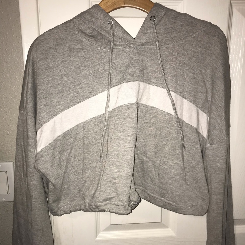 Sweater mid waits